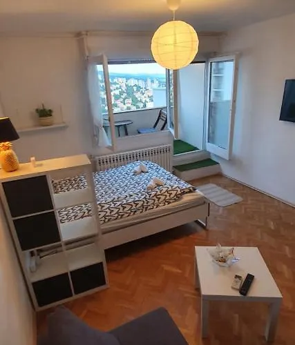Lights Penthouse